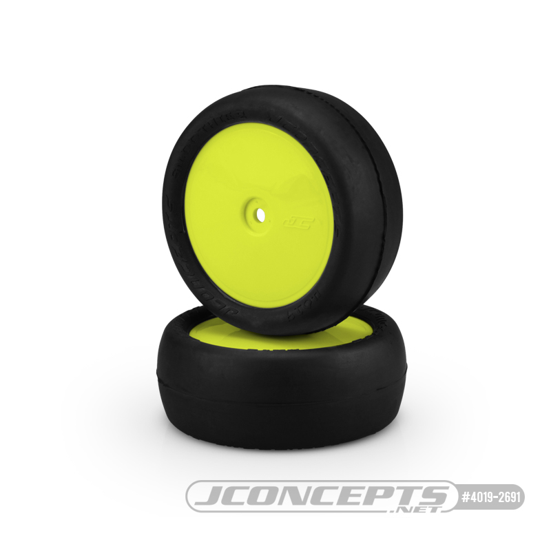 thumbnail interactive-video image 1 of JConcepts Smoothie 2 Front Buggy Tires (2wd) - Thick Sidewall Silver Compound 1:10 1 of 2